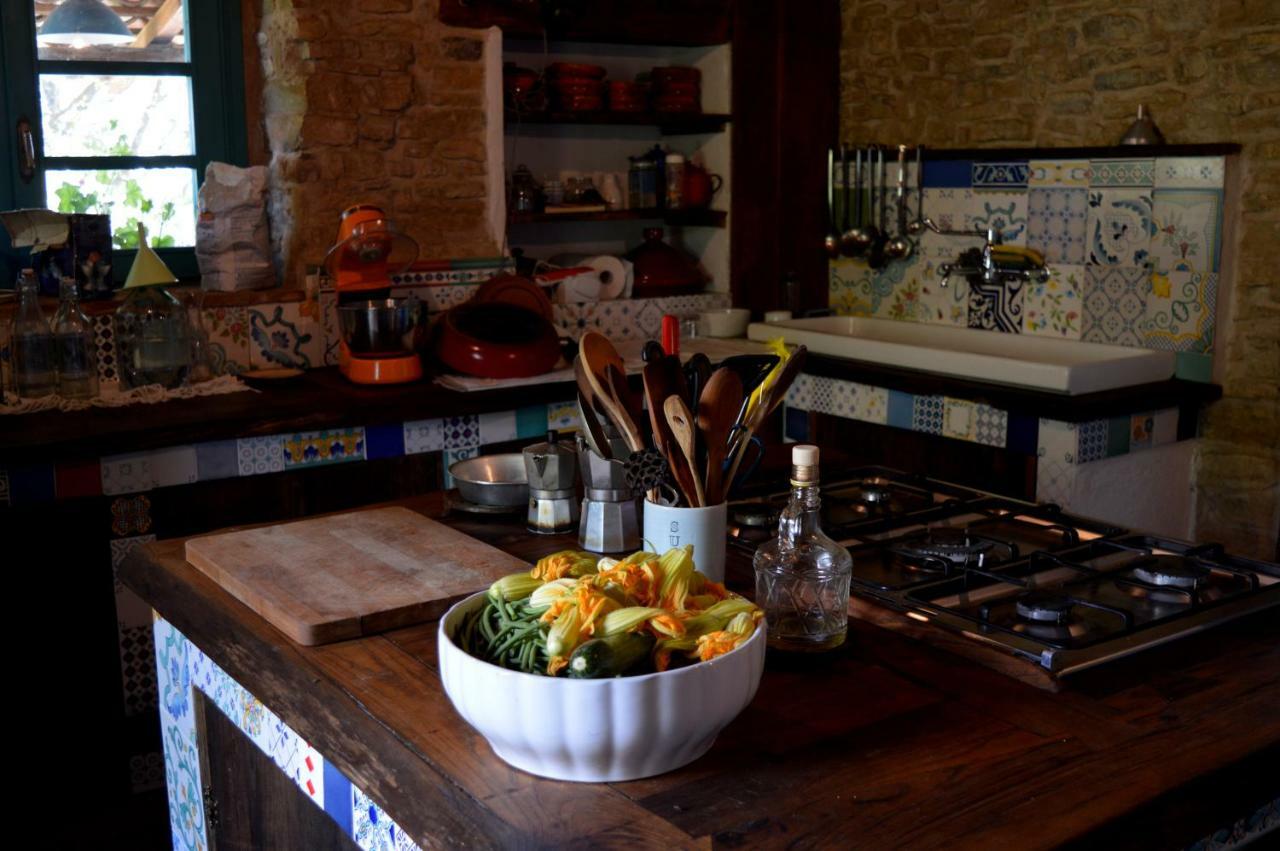 Tortorella Masseria Cata Catascia Bed & Breakfast エクステリア 写真